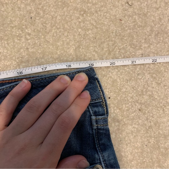 Eddie Bauer women’s size petite 16 slightly curvy boot cut medium wash jeans - Picture 15 of 15